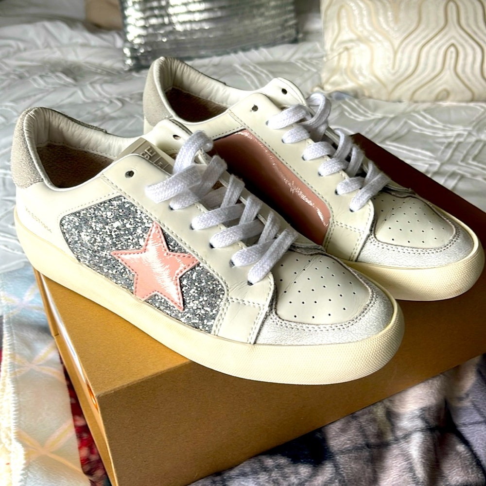 VINTAGE HAVANA 2 STYLE size 10, blush multi color with original box - Trendy